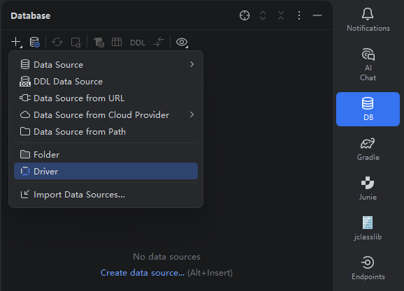 打开 Database 工具窗口